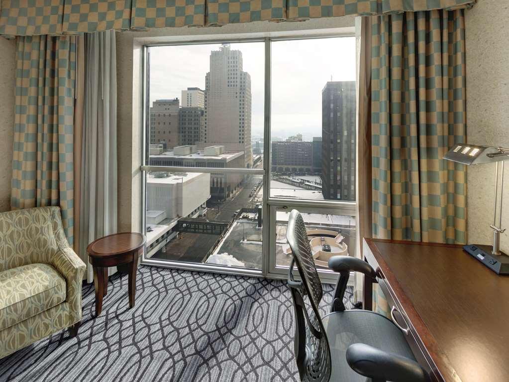 Doubletree By Hilton St Paul Downtown Hotel Saint Paul Bilik gambar